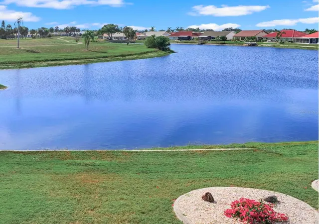 3rd image of 705 Westmont Wy, Sun City Center, FL 33573 | MLS# TB8507598