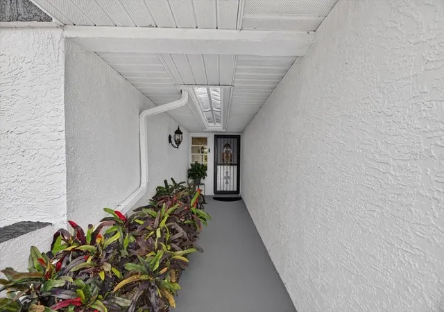 Photo 3 of Single family home for sale at 705 Westmont Way, Sun City Center, FL 33573 | MLS# TB8507598 | Listing updated on 2026-10-07
