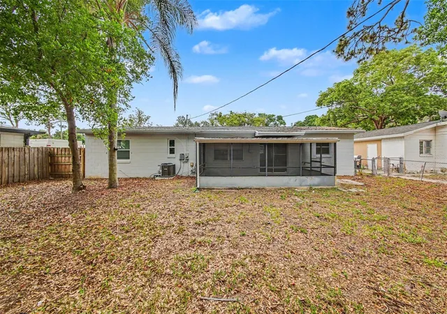 Homes for sale in Altamonte Springs, FL | 702 Gregory Ct, Altamonte Springs, FL 32701 | MLS# O6407033