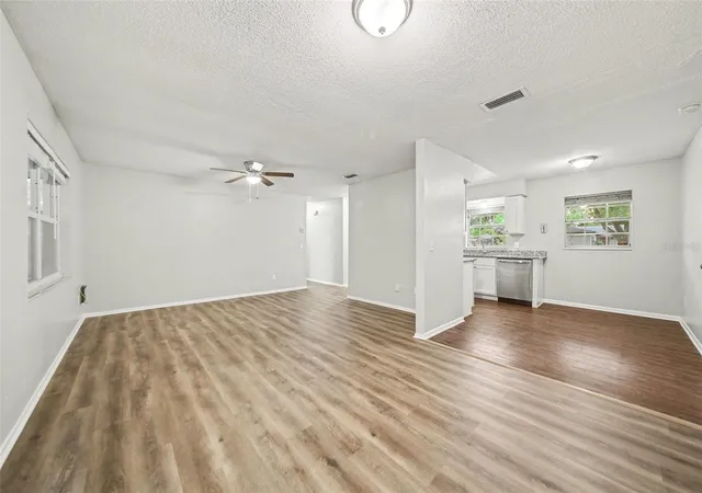 4th image of 702 Gregory Ct, Altamonte Springs, FL 32701 | MLS# O6407033