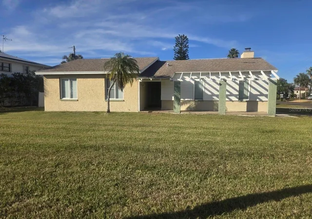 1st image of 16101 Gulf Blvd, Redington Beach, FL 33708 | MLS# G5112259