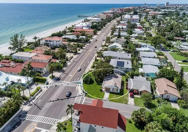 2nd image of 16101 Gulf Blvd, Redington Beach, FL 33708 | MLS# G5112259