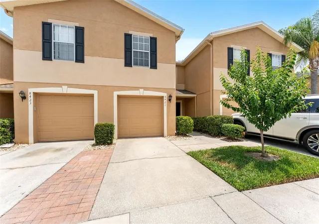 Photo 2 of Townhouse for sale at 8421 Edgewater Pl Blvd, Tampa, FL 33615 | MLS# TB8507628 | Listing updated on 2026-08-24