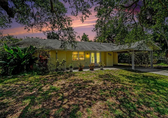 1st image of 413 Pameto Rd, Nokomis, FL 34275 | MLS# TB8507641
