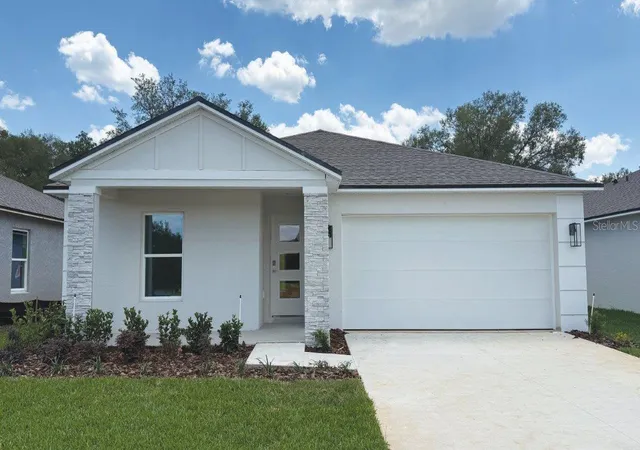 1st image of 219 Skyfield Ct, Lady Lake, FL 32159 | MLS# O6407098