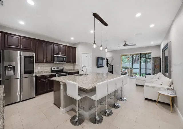 5th image of 2013 Sunset Wind Loop, Oldsmar, FL 34677 | MLS# TB8507673