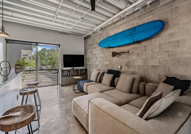 5th image of 3107 W De Leon St #6, Tampa, FL 33609 | MLS# TB8507675