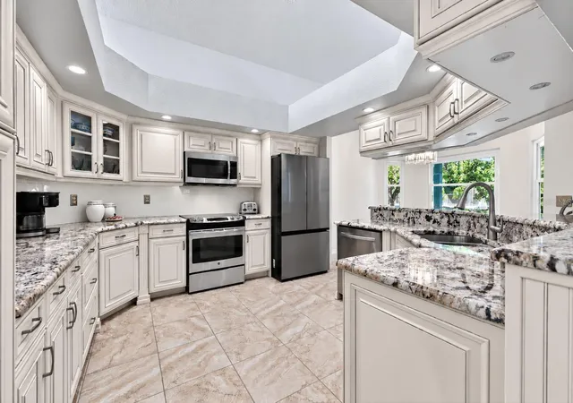 Photo 4 of Single family home for sale at 615 Monte Cristo Blvd, Saint Petersburg, FL 33715 | MLS# TB8507680 | Listing updated on 2026-10-28