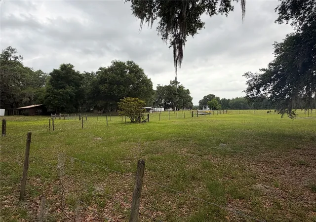 3rd image of 2748 Cr 543, Sumterville, FL 33585 | MLS# A4693333