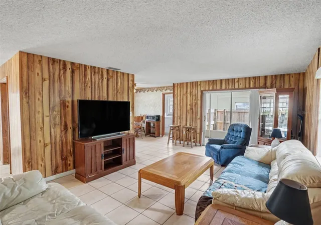4th image of 1609 Maureen Ave, Ocoee, FL 34761 | MLS# O6407115