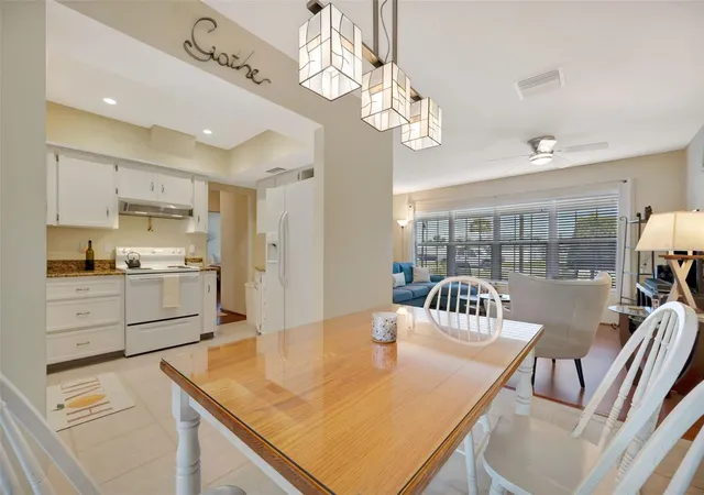 Photo 4 of Single family home for sale at 130 59th Street W, Bradenton, FL 34209 | MLS# A4693339 | Listing updated on 2026-10-20