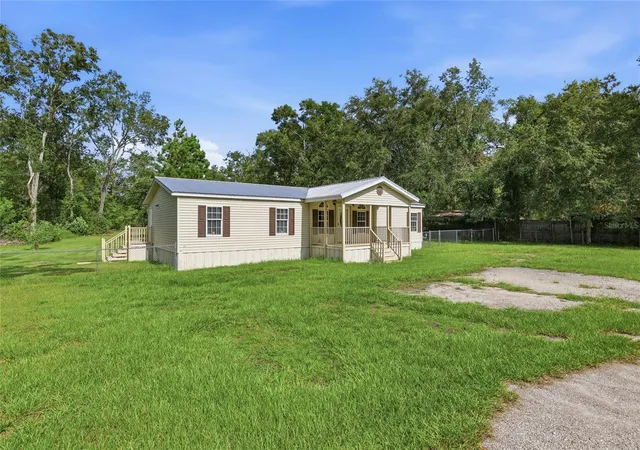 2nd image of 9528 Nw 235th Ter, Alachua, FL 32615 | MLS# GC540282