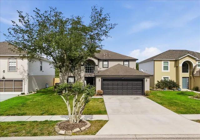 3rd image of 1038 Macon Dr, Titusville, FL 32780 | MLS# O6407135