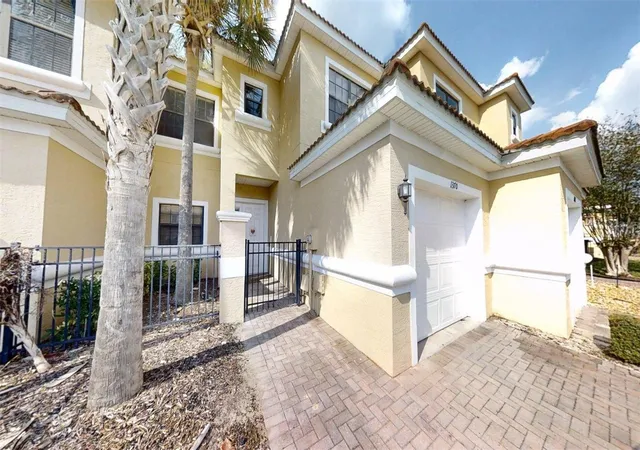 Photo 2 of Townhouse for sale at 1370 Pacific Rd, Kissimmee, FL 34759 | MLS# G5112273 | Listing updated on 2026-05-30