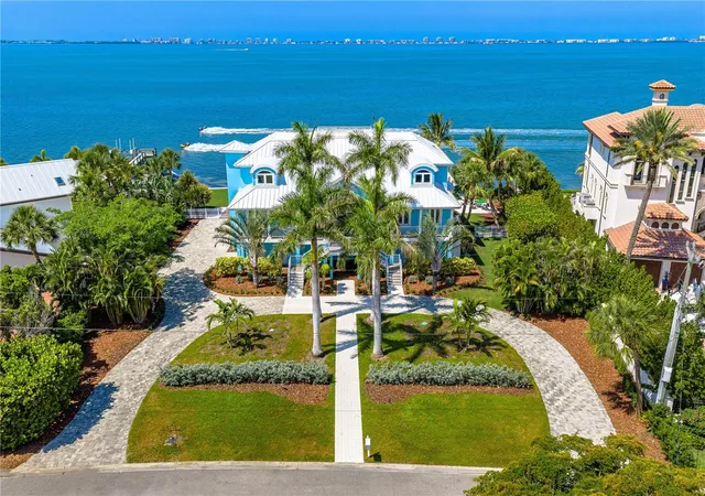 2nd image of 350 S Shore Dr, Sarasota, FL 34234 | MLS# A4693355