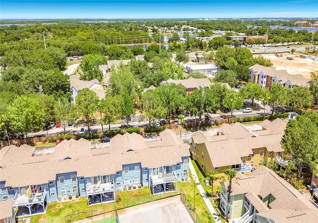 3rd image of 8716 Rain Forest Pl #A, Kissimmee, FL 34747 | MLS# V4949045