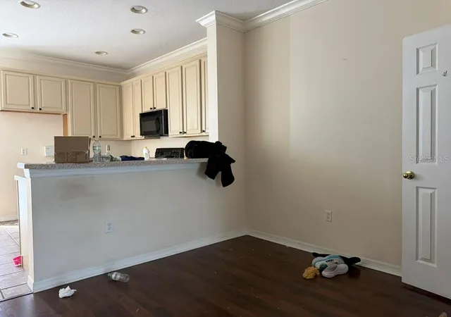 5th image of 11537 Declaration Dr, Tampa, FL 33635 | MLS# O6407178