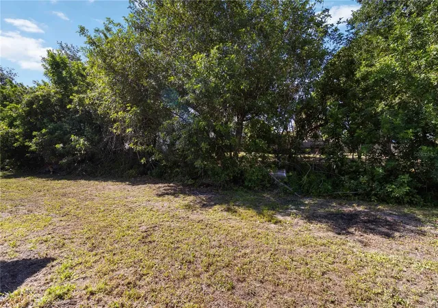 Homes for sale in Palmetto, FL | 6214 35th Ave E, Palmetto, FL 34221 | MLS# A4693363