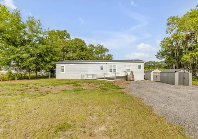 2nd image of 640 Union Ave, Crescent City, FL 32112 | MLS# NS1088201