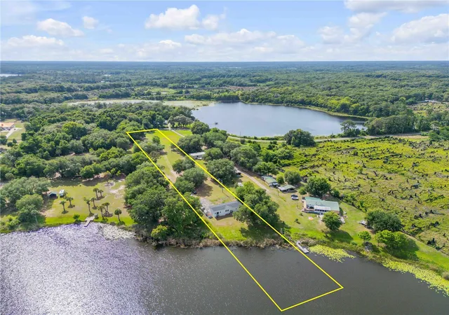 3rd image of 640 Union Ave, Crescent City, FL 32112 | MLS# NS1088201