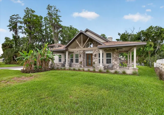 Single family home for sale at 1208 Sunset Ln, LUTZ, FL 33549 | MLS# TB8507772