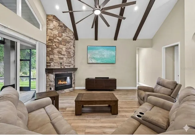 Photo 1 of Single family home for sale at 1208 Sunset Ln, Lutz, FL 33549 | MLS# TB8507772 | Listing updated on 2026-09-07