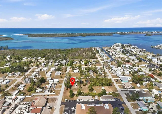 5th image of 1970 Kentucky Ave, Englewood, FL 34224 | MLS# D6147430