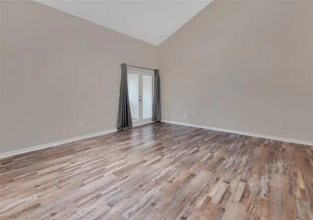 5th image of 2919 Revere Pl #2919, Deland, FL 32720 | MLS# V4949049