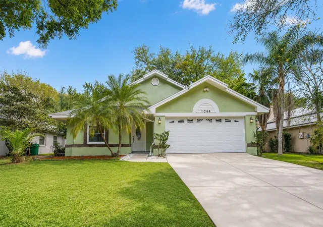 Photo 1 of Single family home for sale at 1044 Nin St, Orlando, FL 32835 | MLS# O6407207 | Listing updated on 2026-08-25