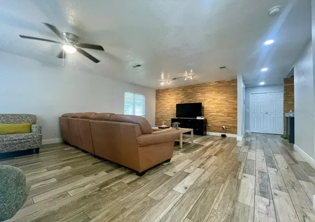 Photo 3 of Single family home for sale at 1044 Nin St, Orlando, FL 32835 | MLS# O6407207 | Listing updated on 2026-08-25