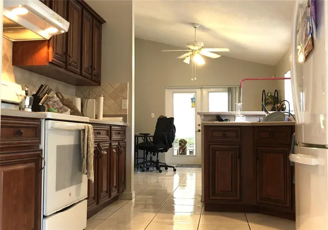 10th image of 216 Sandhill Crane Run, Orlando, FL 32828 | MLS# O6407209