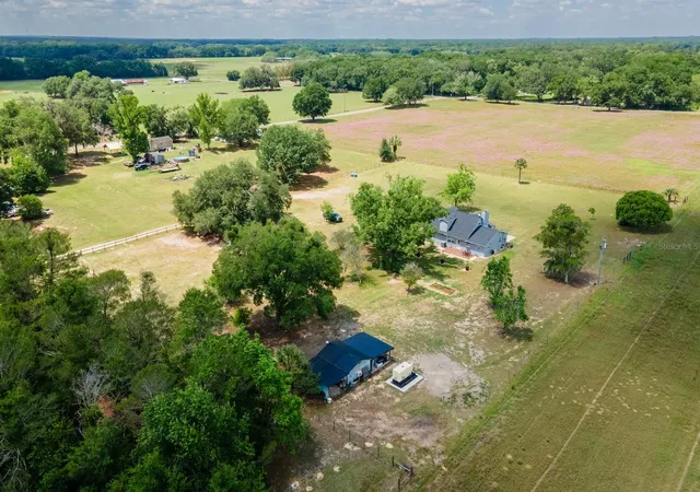 2nd image of 4381 Ne 105th Pl, Anthony, FL 32617 | MLS# OM724638