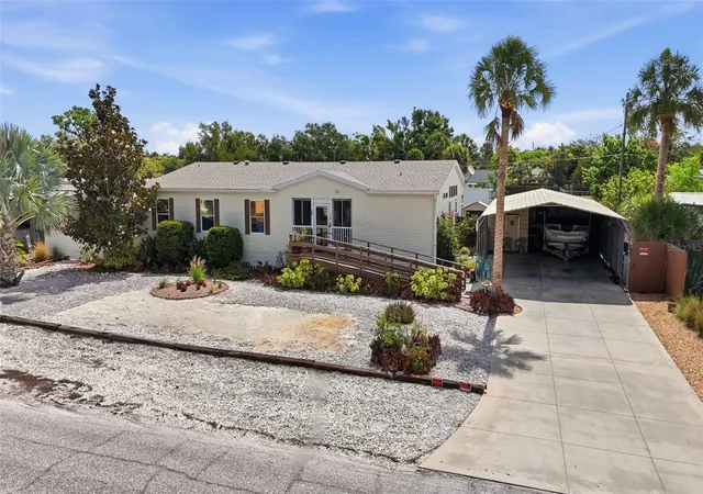 Homes for sale in Nokomis, FL | 110 W Marland Ct, Nokomis, FL 34275 | MLS# C7526094
