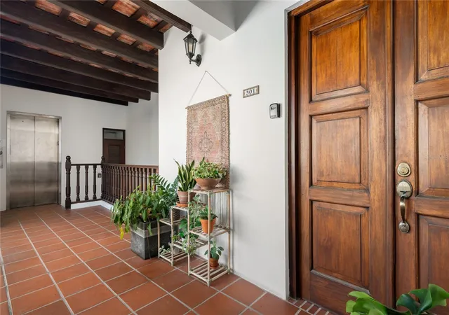 Photo 2 of Condo for sale at 211 Calle Sol Ph #301, San Juan, PR 00901 | MLS# PR9121313 | Listing updated on 2026-08-17