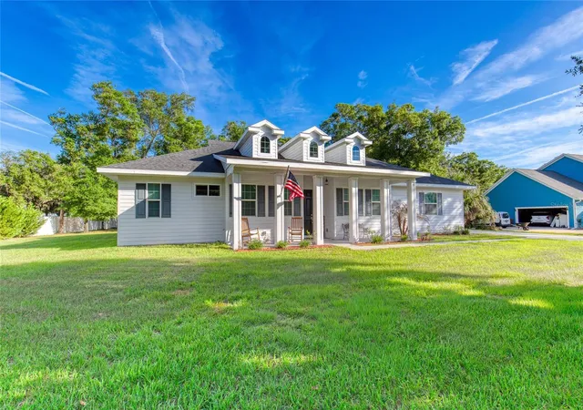 2nd image of 15 Maple St, Flagler Beach, FL 32136 | MLS# V4949051