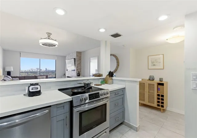 Photo 4 of Sale Pending at 500 Three Islands Blvd #1008, Hallandale, FL 33009 | MLS# TB8507851 | Listing updated on 2026-10-07