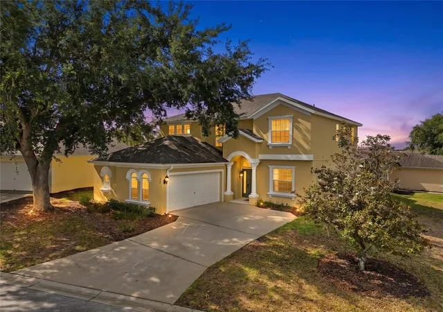 4th image of 353 Plumoso Loop, Davenport, FL 33897 | MLS# O6407247