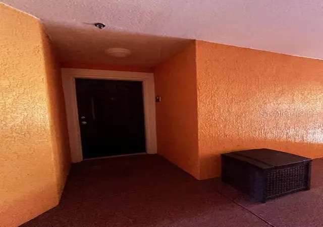 3rd image of 5447 Vineland Rd #1210, Orlando, FL 32811 | MLS# O6407249