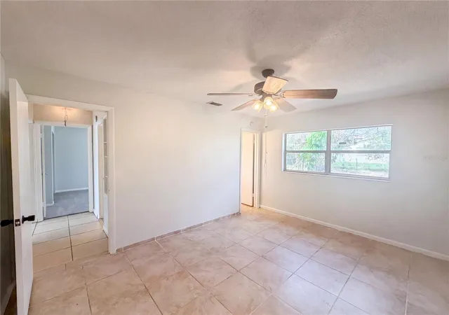 Photo 3 of Single family home for sale at 1100 Carefree Cvs Dr, Winter Haven, FL 33881 | MLS# O6407265 | Listing updated on 2026-10-07