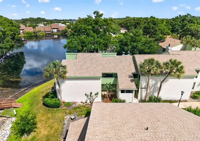 2nd image of 13405 Pine Lake Wy #203, Tampa, FL 33618 | MLS# TB8507916