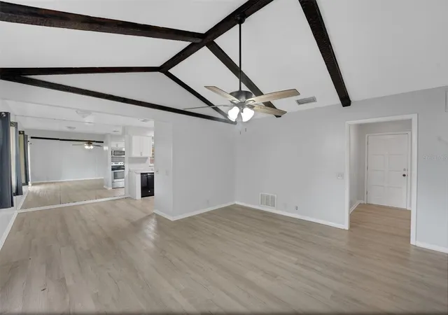 Photo 4 of Sale Pending at 404 Lake Ned Rd, Winter Haven, FL 33884 | MLS# P4938713 | Listing updated on 2026-10-02