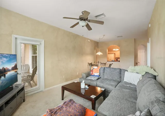 Listing Photo 4 - Condo for sale in building located at 13500 Turtle Marsh Loop, Orlando, FL 32837 - Unit #823