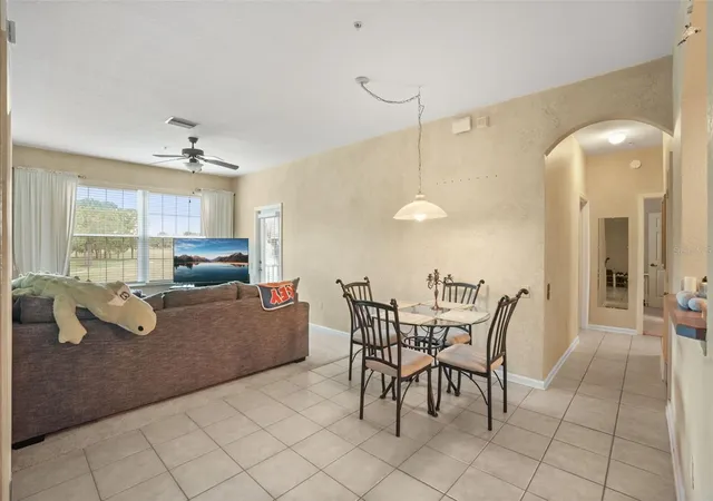 Listing Photo 5 - Condo for sale in building located at 13500 Turtle Marsh Loop, Orlando, FL 32837 - Unit #823