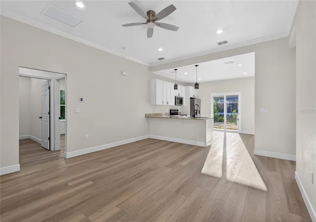 Photo 3 of Single family home for sale at 661 Ne 150th Court, Williston, FL 32696 | MLS# OM724647 | Listing updated on 2026-08-08