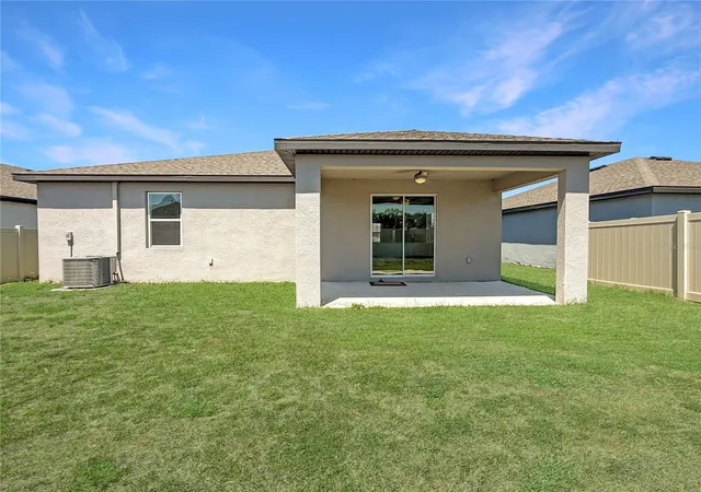 Photo 2 of Single family home for sale at 6022 Dolostone Dr, Lakeland, FL 33811 | MLS# TB8507930 | Listing updated on 2026-05-15