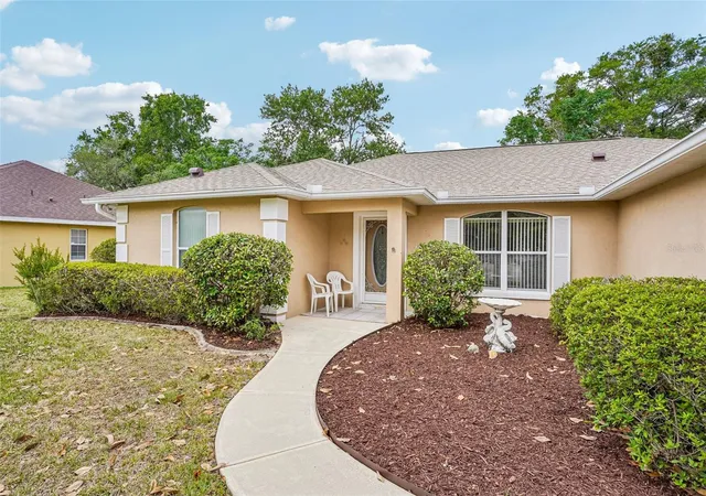 Photo 3 of Single family home for sale at 86 Bahia Tr Trl, Ocala, FL 34472 | MLS# OM724651 | Listing updated on 2026-08-08