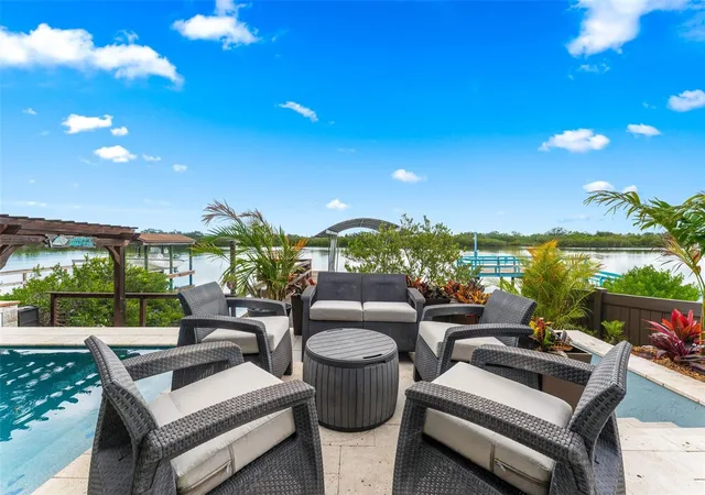 Photo 3 of Single family home for sale at 29 Pelican Ln, Edgewater, FL 32141 | MLS# NS1088206 | Listing updated on 2026-08-19