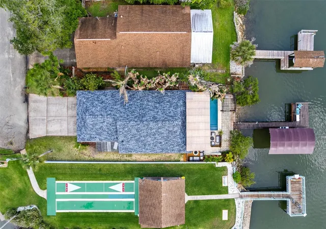 Photo 5 of Single family home for sale at 29 Pelican Ln, Edgewater, FL 32141 | MLS# NS1088206 | Listing updated on 2026-08-19
