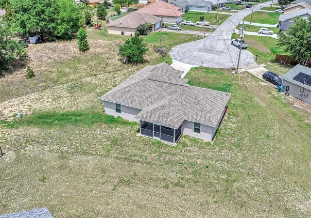 Photo 2 of Single family home for sale at 17 Cedar Tree Run, Ocala, FL 34472 | MLS# O6407336 | Listing updated on 2026-06-26