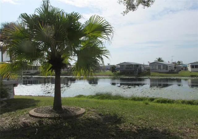 5th image of 15 Red Quill Cir, Lake Wales, FL 33898 | MLS# K4903495